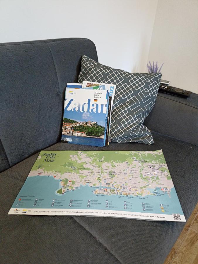 Apartman Lara Zadarアパートメント エクステリア 写真