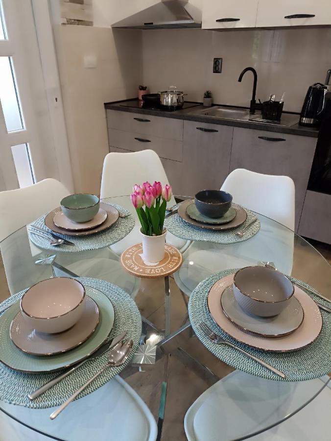 Apartman Lara Zadarアパートメント エクステリア 写真