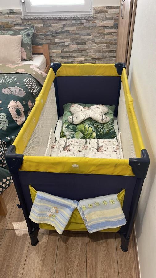 Apartman Lara Zadarアパートメント エクステリア 写真